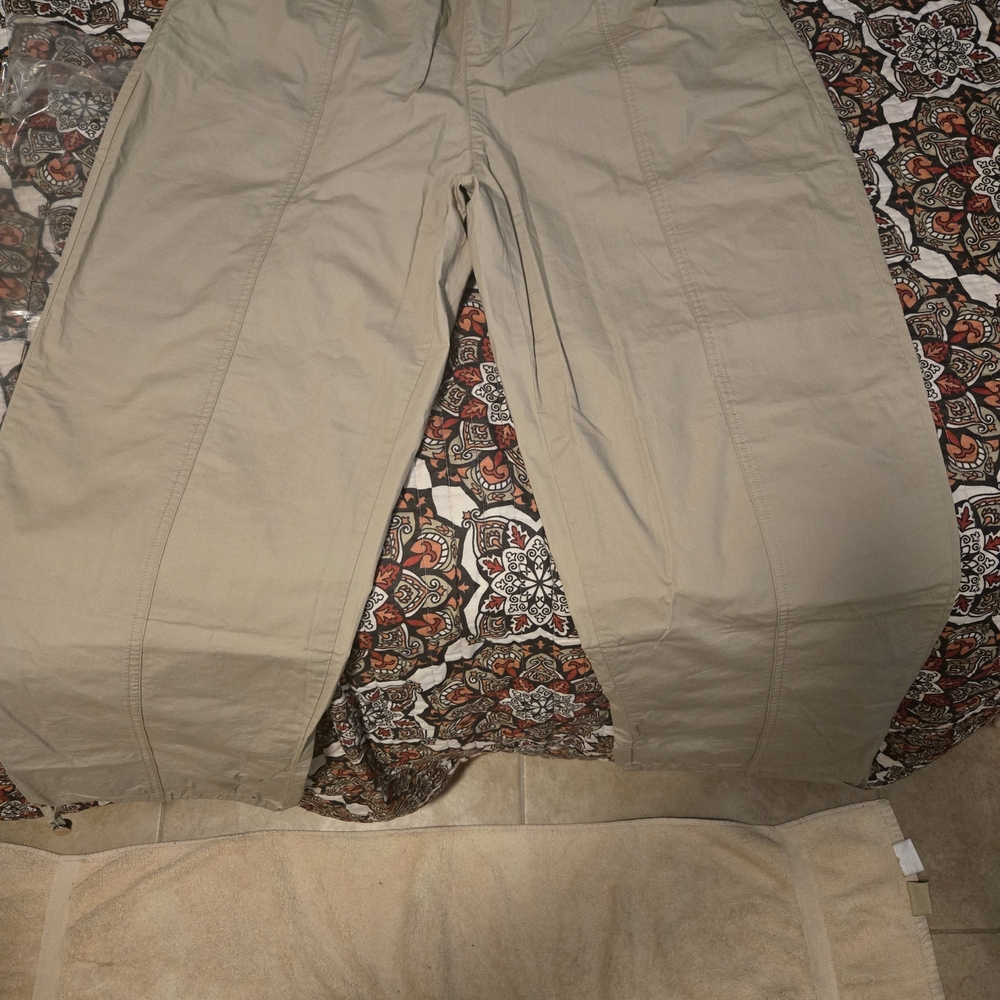 Guess Tan Wide Leg Pants Parachute Style